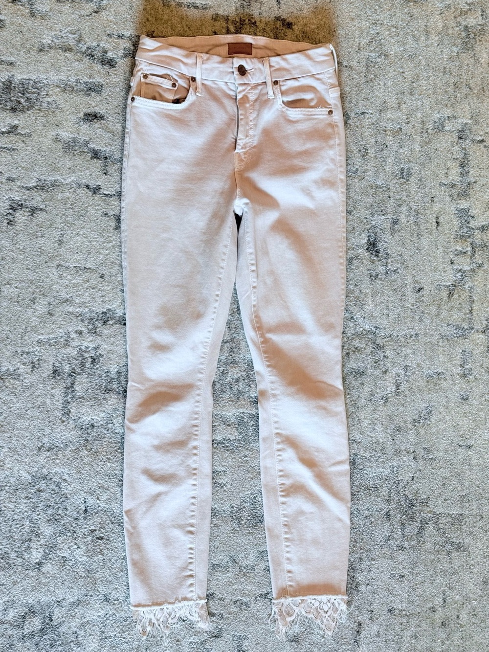 MOTHER Light Pink Skinny Jeans with Frayed Hem